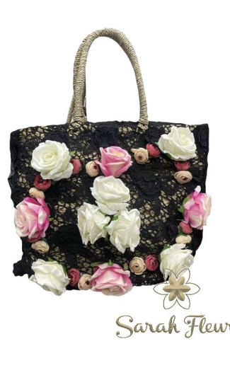 Bolso de cesta de paja modelo Rosas negro