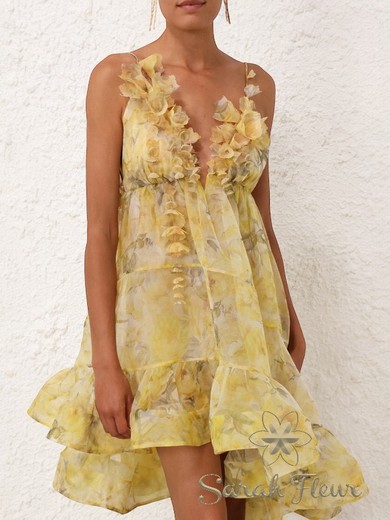 Miss Yellow model dress