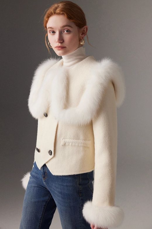 Abrigo modelo Adoración