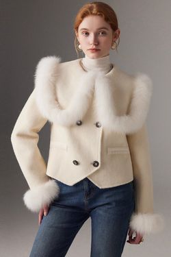 Abrigo modelo Adoración