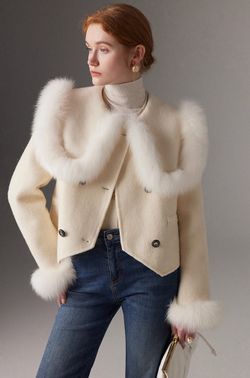 Abrigo modelo Adoración