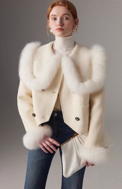 Abrigo modelo Adoración