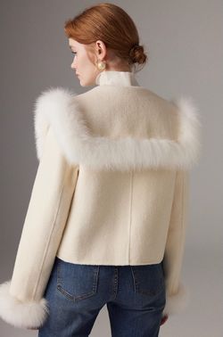 Abrigo modelo Adoración