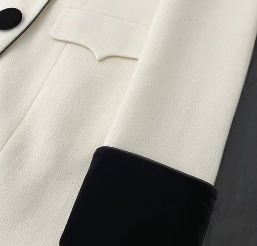 Manteau modèle Jillian