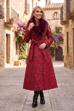 Abrigo modelo Marquesa Burdeos