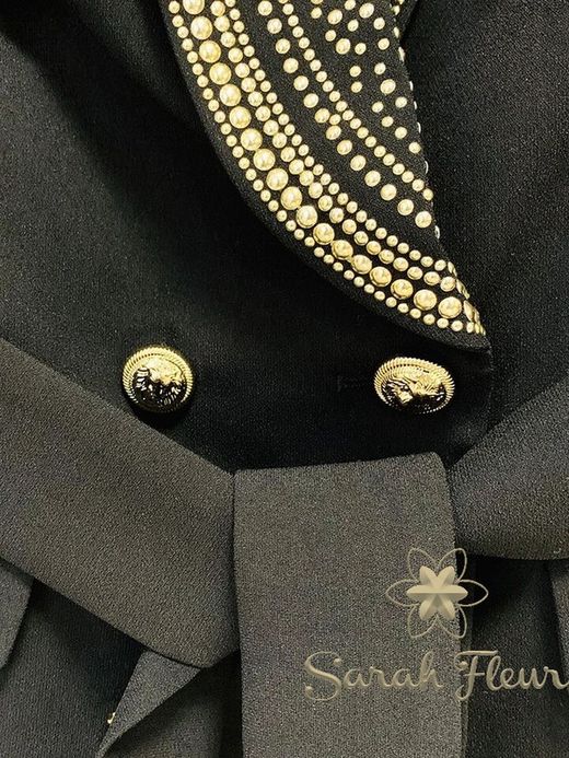 Aurora model blazer