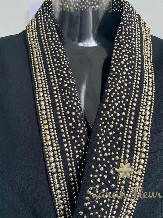 Aurora model blazer