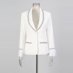 Americana modelo Brenda blanco