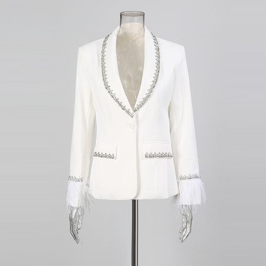 Americana modelo Brenda blanco