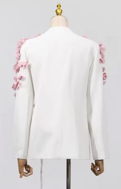 Americana modelo Caricias