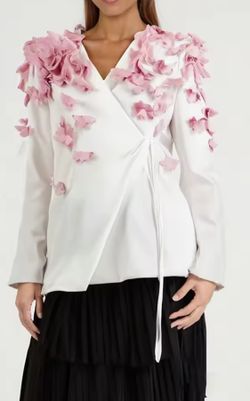 Americana modelo Caricias