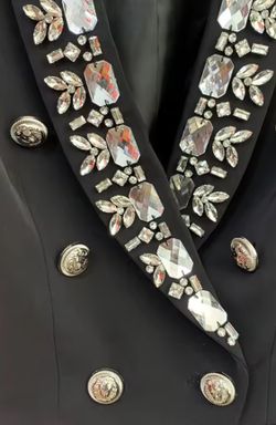 Americana modelo Carmina