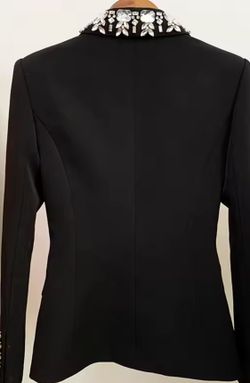 Americana modelo Carmina