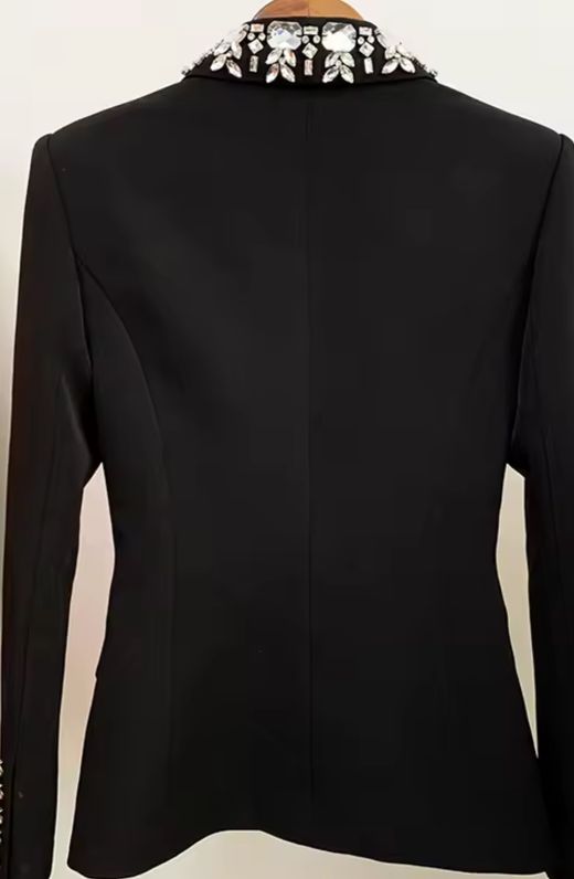 Americana modelo Carmina