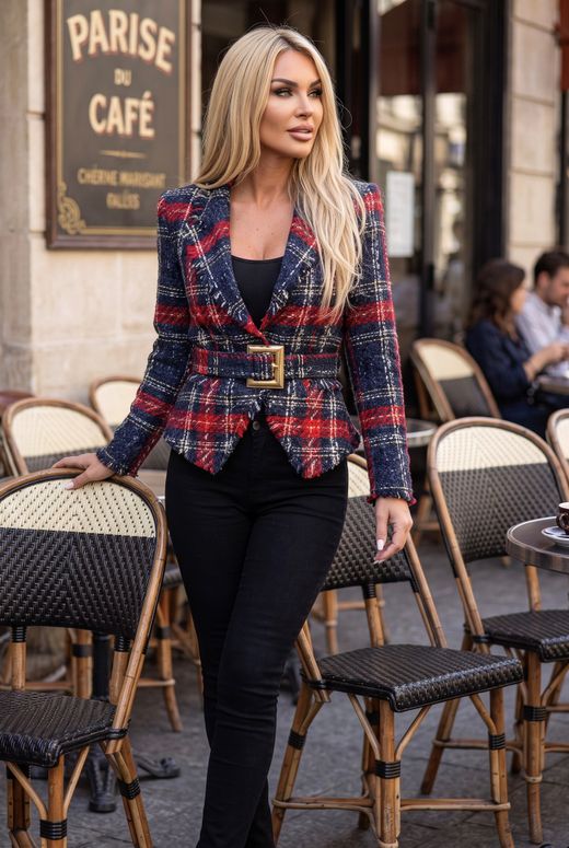 Americana modelo Carol
