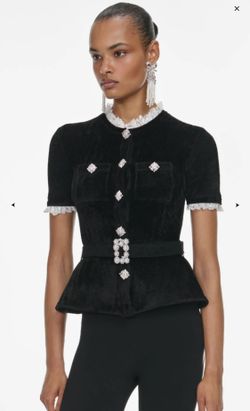 Americana modelo Cherie