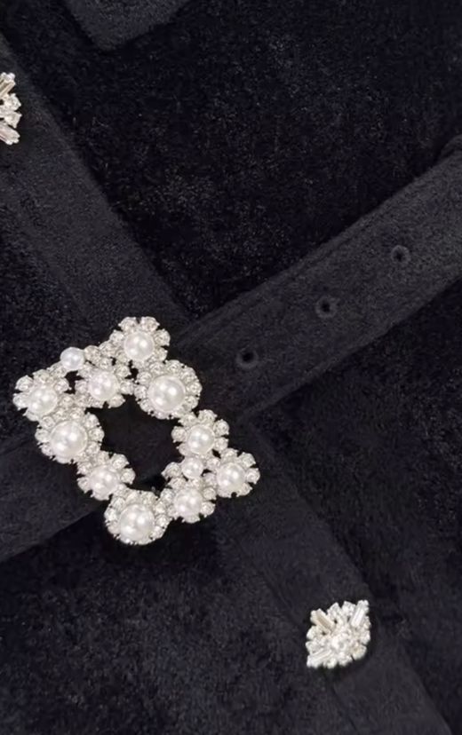 Americana modelo Cherie