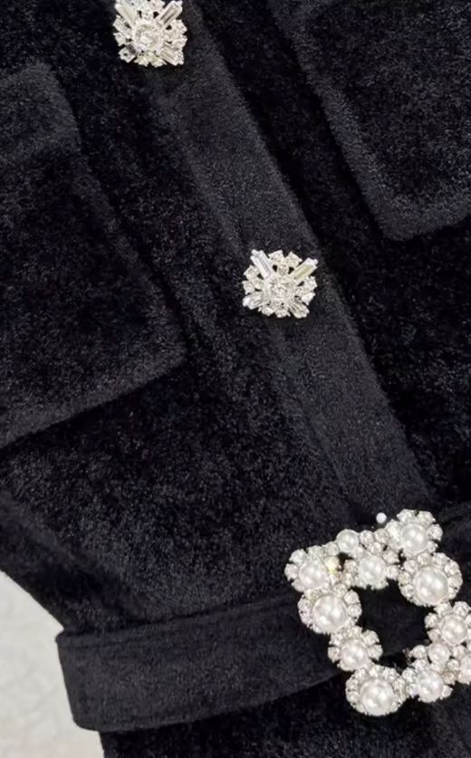 Americana modelo Cherie