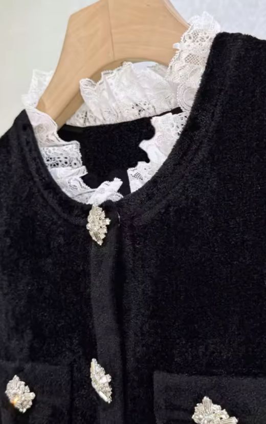 Americana modelo Cherie