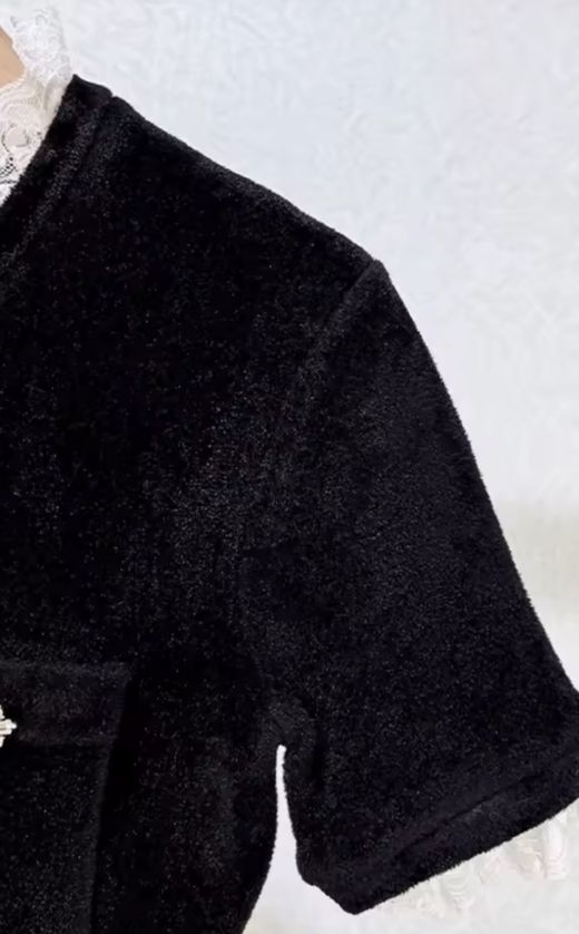 Americana modelo Cherie