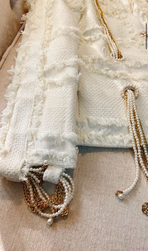 Americana Old Money model