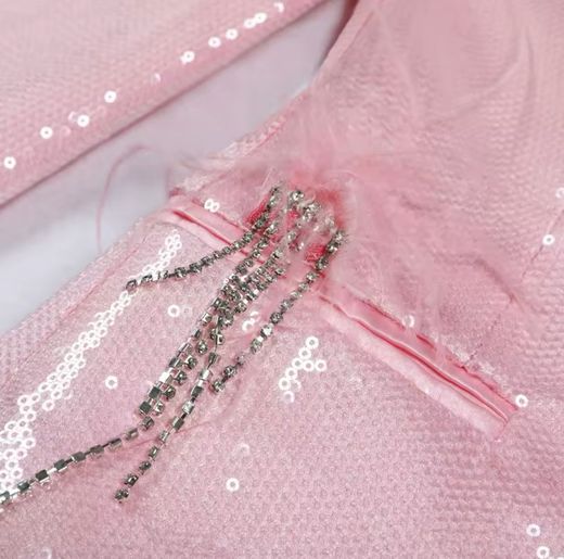 American model Dream of Roses