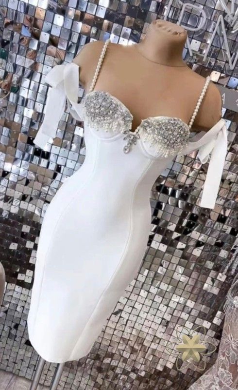 Vanesa white bandage dress