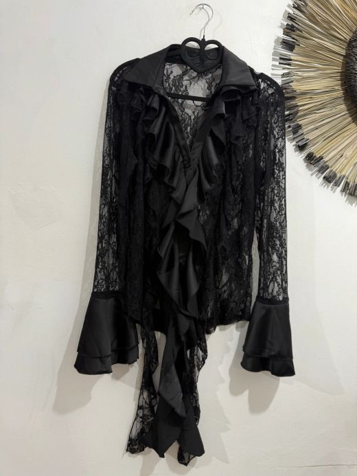 Blusa modelo La Coruña