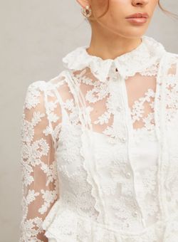 Blusa modelo Mireia