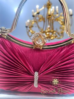 Fuchsia Bow model party bag