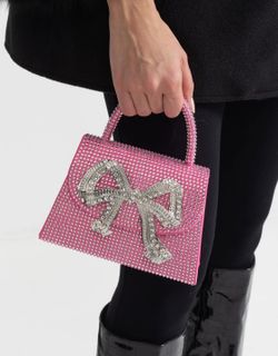 Bolso fucsia modelo Lazo