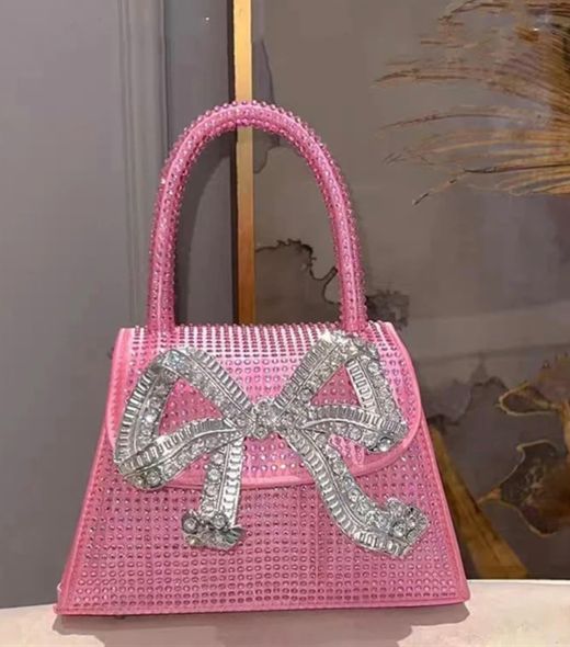 Bolso fucsia modelo Lazo