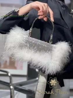 White ostrich model bag