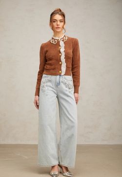 Cárdigan modelo Carmen