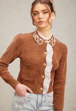 Cárdigan modelo Carmen