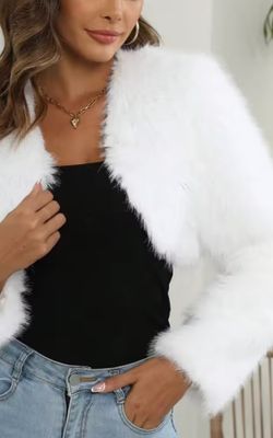 Alexandra model jacket, white