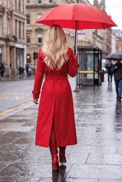 Chaqueta modelo Gabardina Roja