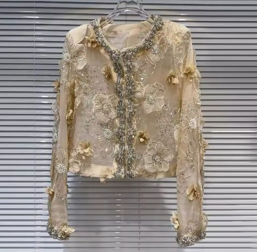 Chaqueta modelo Isadora