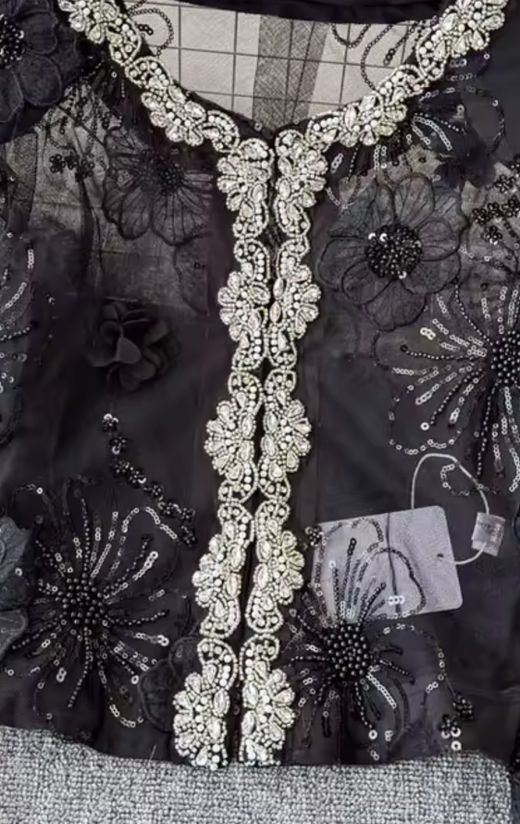 Chaqueta modelo Isadora negra