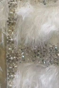 Lizbeth model jacket