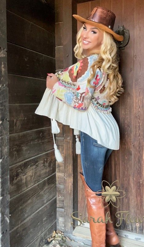 Chaqueta modelo Suzani