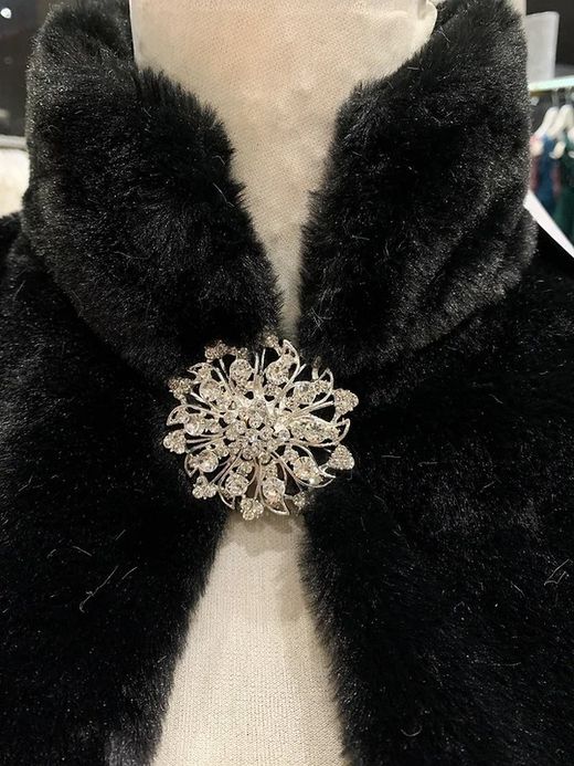 Torerita model furry jacket