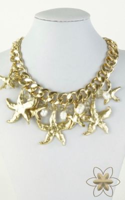 Collar corto dorado modelo Mar