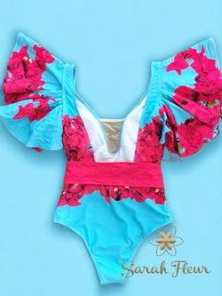 Conjunto de body y falda modelo Abigail