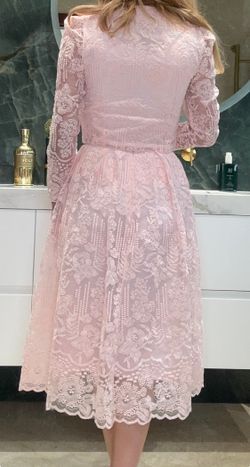 Conjunto de falda y chaqueta de encaje modelo Corina