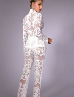 Denise White Model Set