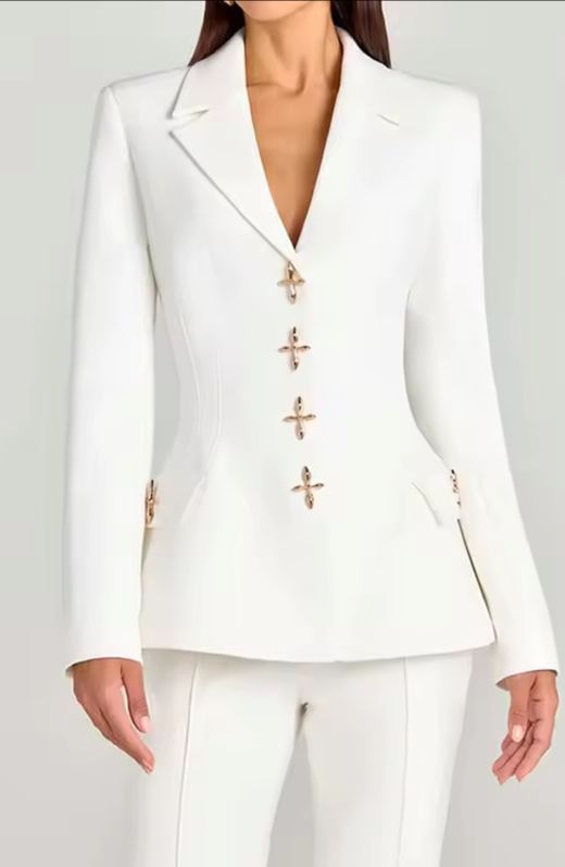 Conjunto modelo Estonia blanco