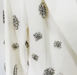 Ensemble de modèles majestueux