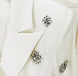 Ensemble de modèles majestueux