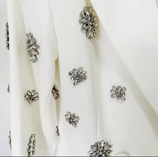 Ensemble de modèles majestueux